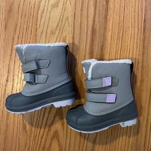 Cat & Jack Grey Kids Winter Boots with Lilac Accents